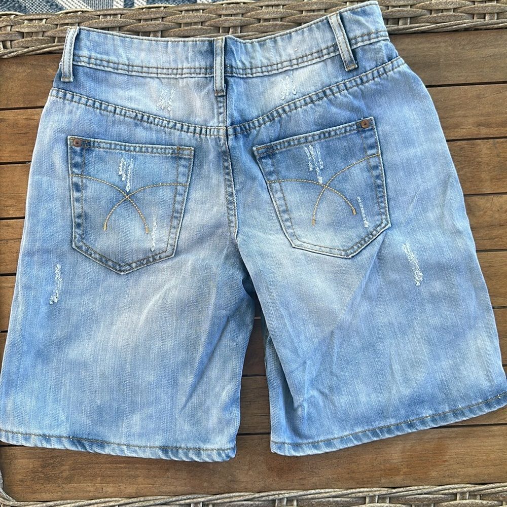 Cotton On Blue Distressed Shorts 6 - Picture 4 of 5